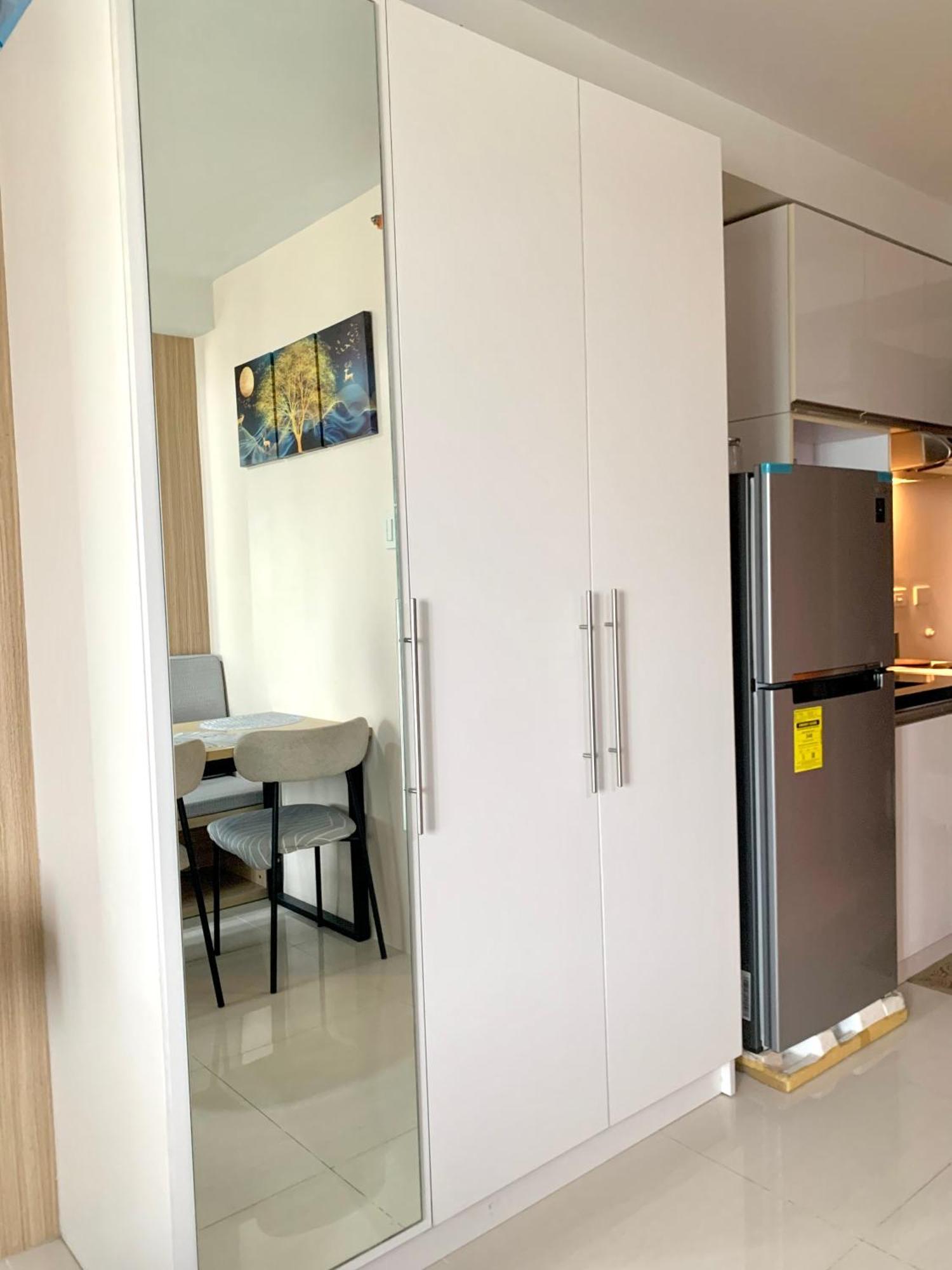The Persimmon Studios Near Ayala And Sm City Cebu Chambre photo