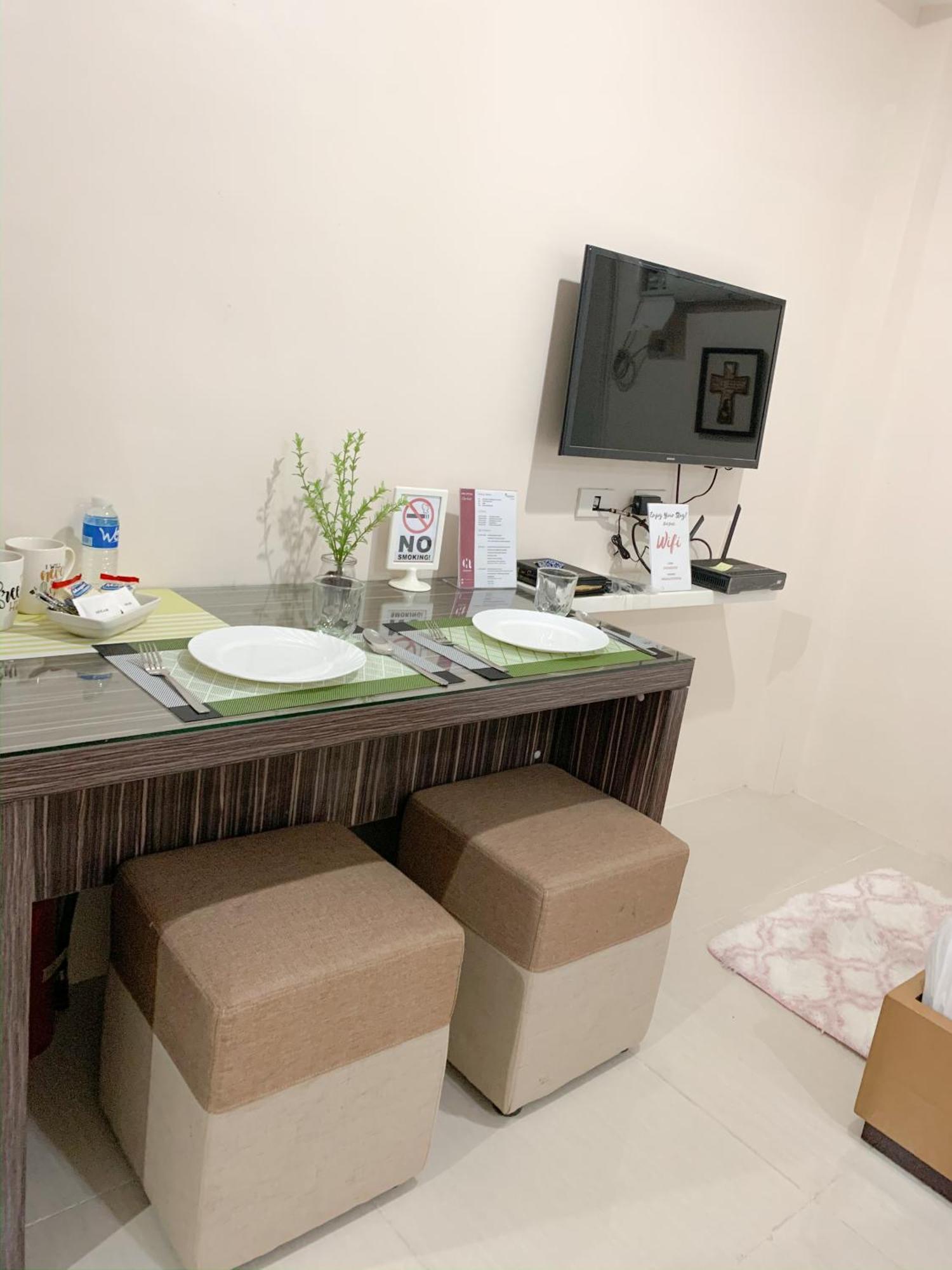 The Persimmon Studios Near Ayala And Sm City Cebu Chambre photo