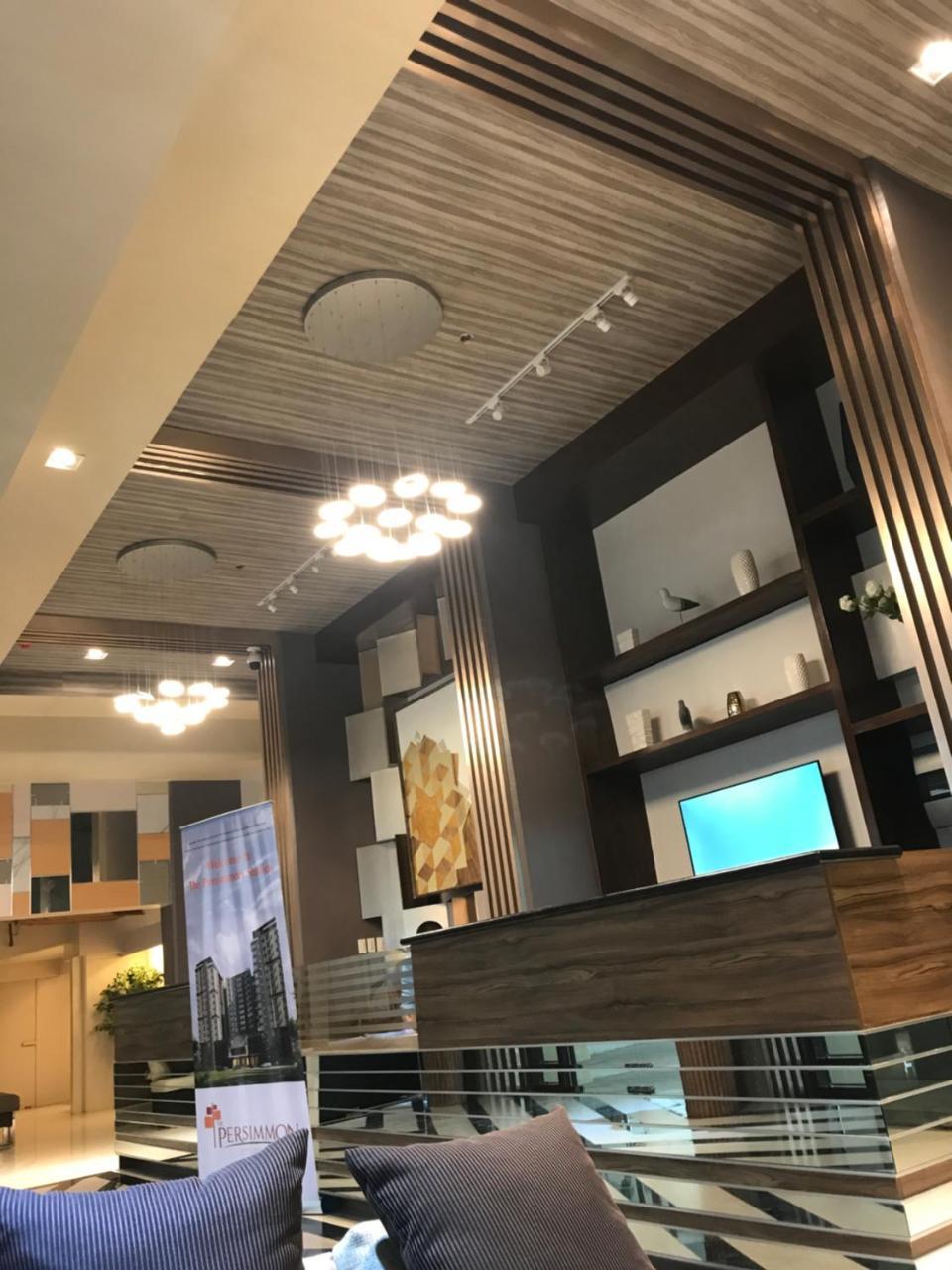 The Persimmon Studios Near Ayala And Sm City Cebu Extérieur photo